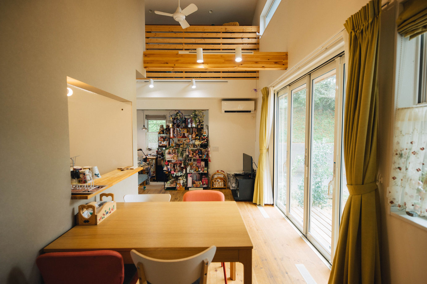 スタジオCoCo-Li 一級建築士事務所 【1940万円|20坪台|平屋|ロフト】孫と遊んだりアトリエで趣味に没頭したり。日々を大切に暮らせる終の棲家の建築実例画像13