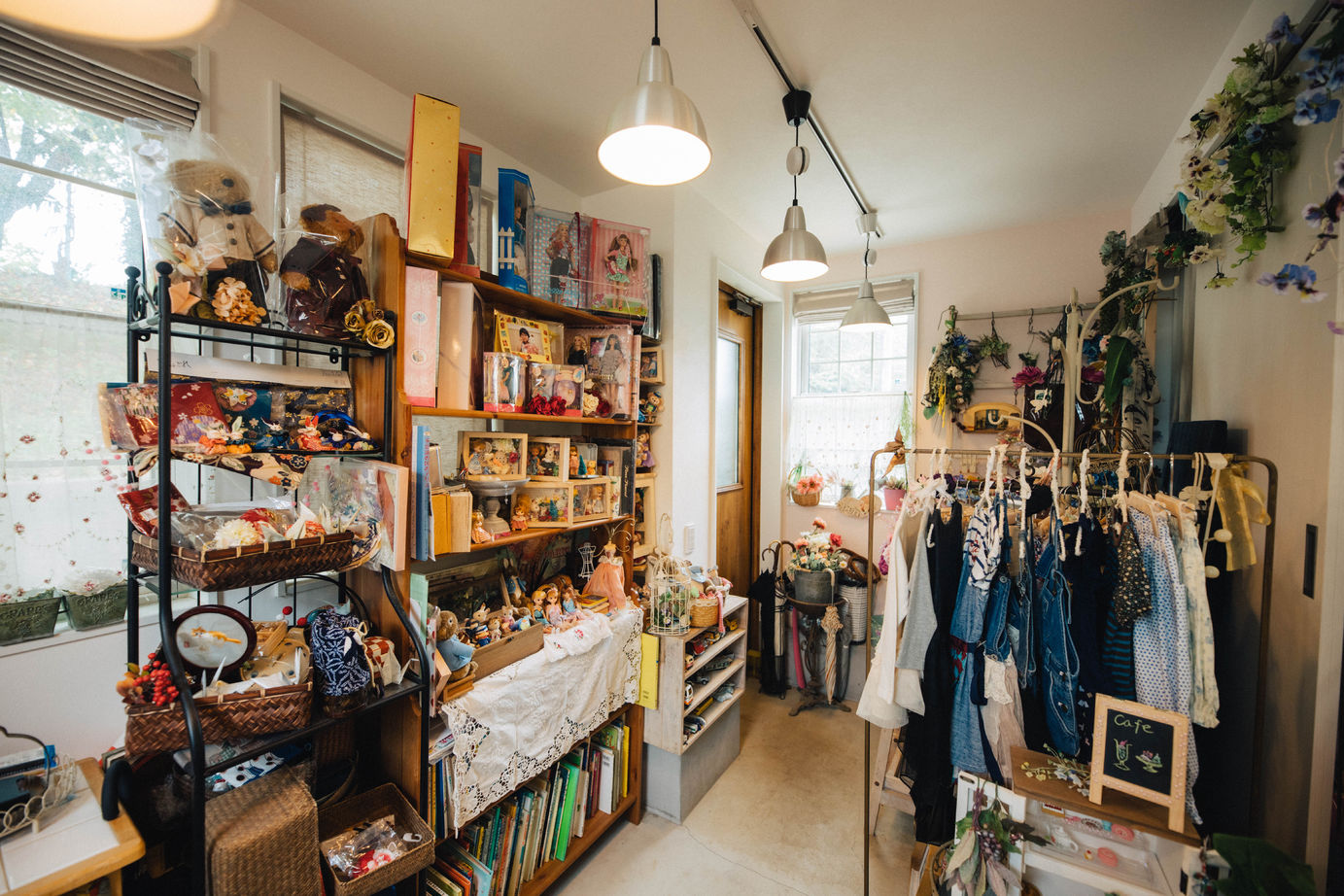 スタジオCoCo-Li 一級建築士事務所 【1940万円|20坪台|平屋|ロフト】孫と遊んだりアトリエで趣味に没頭したり。日々を大切に暮らせる終の棲家の建築実例画像18