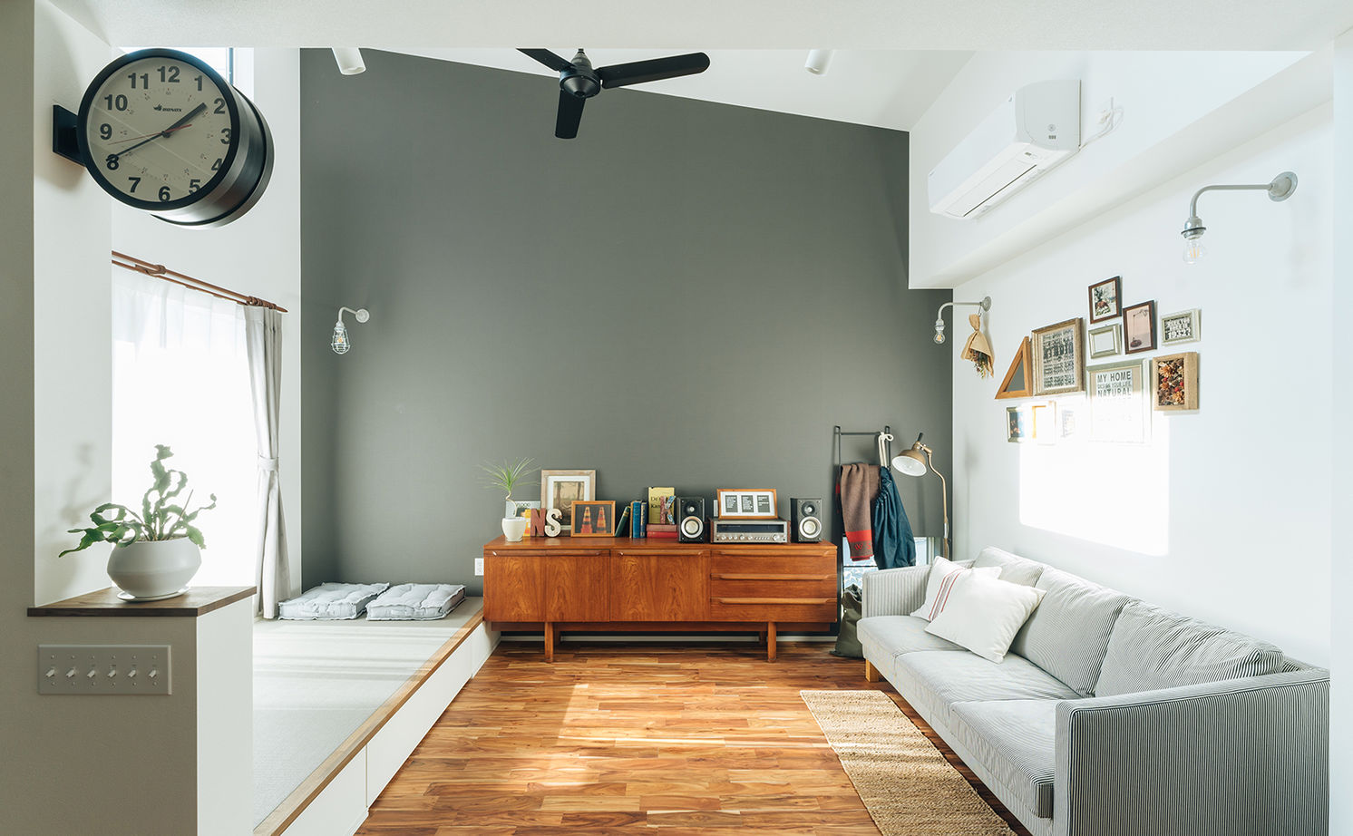 ATELIER YI:HAUS (アトリエイハウズ ） 【2000万円台/広い土間/間取り図有】20代夫婦がライフプランを立てて決意。土地探しから始めて理想の家をの建築実例画像3