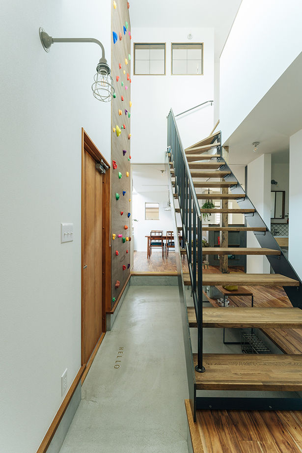 ATELIER YI:HAUS (アトリエイハウズ ） 【2000万円台/広い土間/間取り図有】20代夫婦がライフプランを立てて決意。土地探しから始めて理想の家をの建築実例画像9