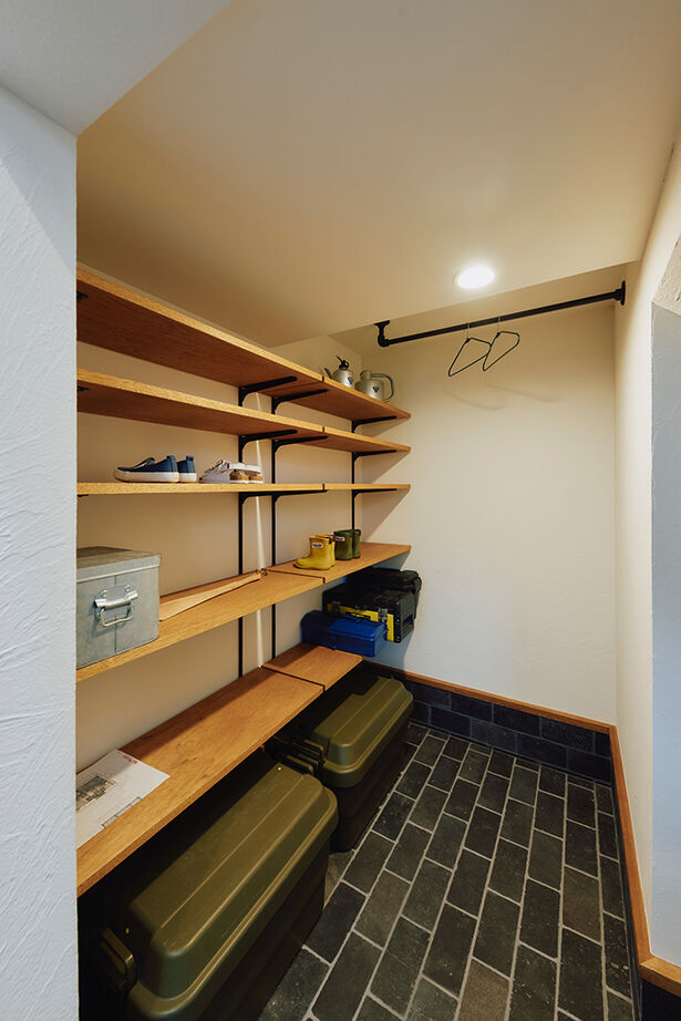 ATELIER YI:HAUS (アトリエイハウズ ） 【狭小地・パーケット・1階で完結】セカンドリビングのある家。メリハリをつけたプランで子育てを楽しむの建築実例画像9