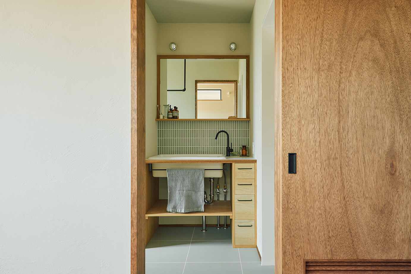 ATELIER YI:HAUS (アトリエイハウズ ） 【狭小地／3階建て／2階LDK】難条件を見事に克服。「好き」を詰め込み、家事ラクや楽しい子育ても叶えたの建築実例画像11