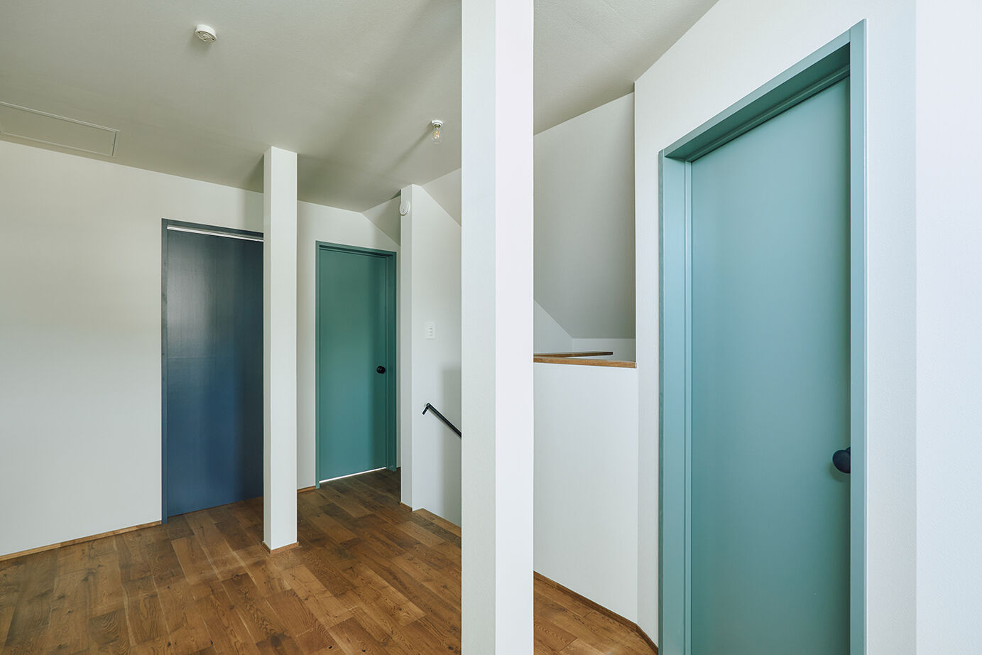 ATELIER YI:HAUS (アトリエイハウズ ） 【狭小地／3階建て／2階LDK】難条件を見事に克服。「好き」を詰め込み、家事ラクや楽しい子育ても叶えたの建築実例画像15