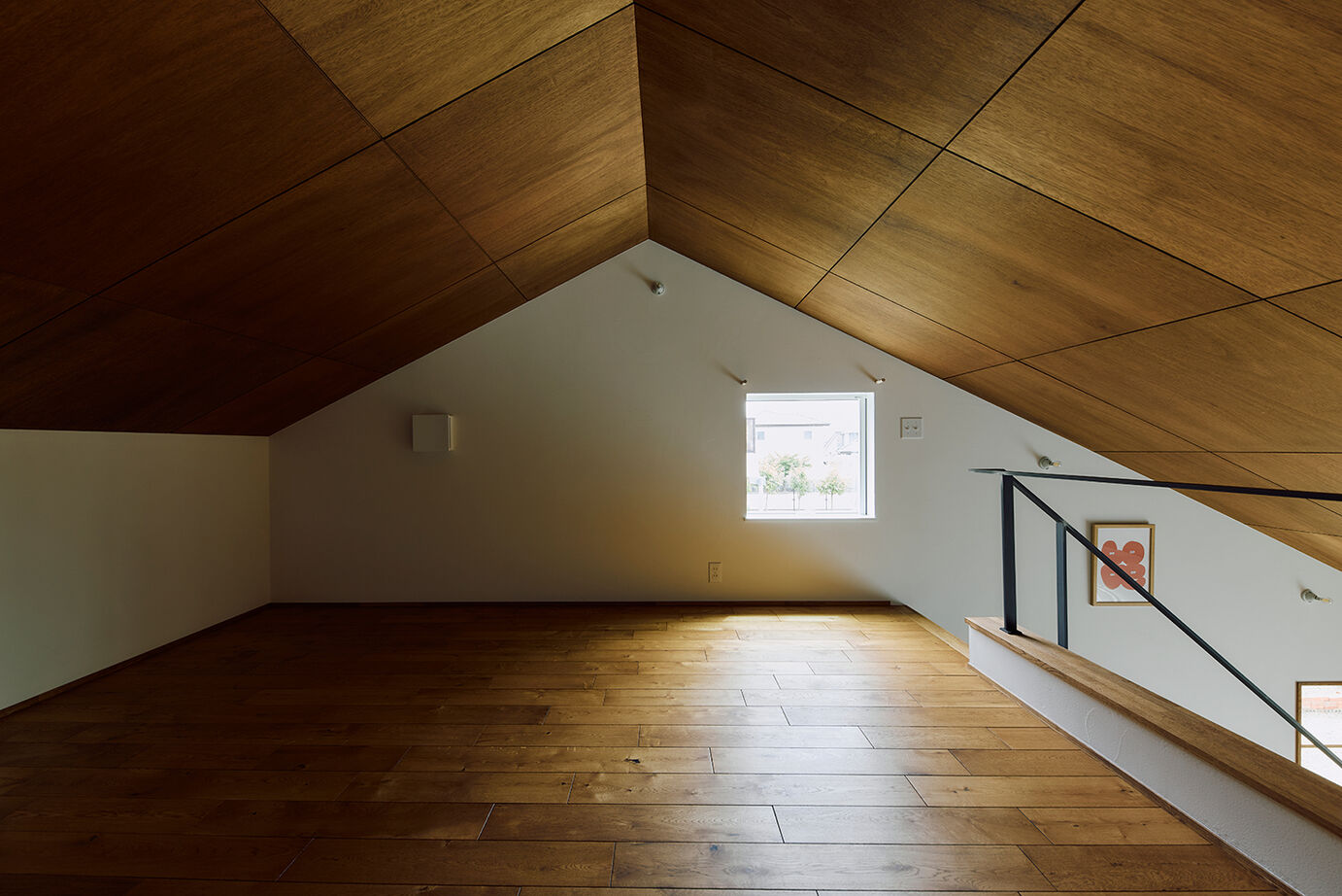 ATELIER YI:HAUS (アトリエイハウズ ） 【平屋／高天井／パーケット】オーダーキッチンや「魅せる」パントリーなど、暮らしの楽しさを形にした家の建築実例画像9