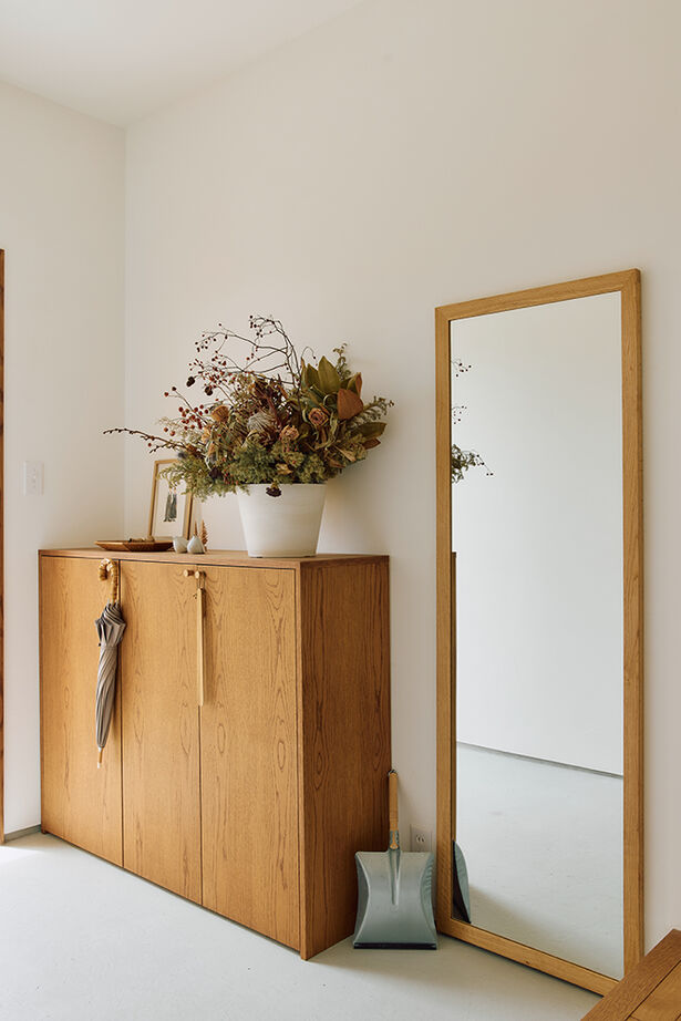 ATELIER YI:HAUS (アトリエイハウズ ） 【平屋／高天井／パーケット】オーダーキッチンや「魅せる」パントリーなど、暮らしの楽しさを形にした家の建築実例画像18