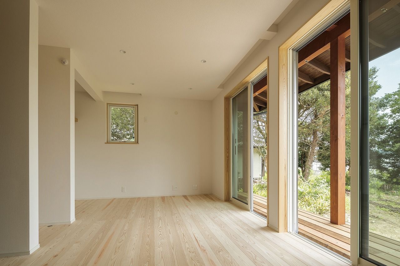 フジコーポレーション 【間取り図あり/3LDK】全居室がウッドデッキにつながる自然素材の平屋の建築実例画像10