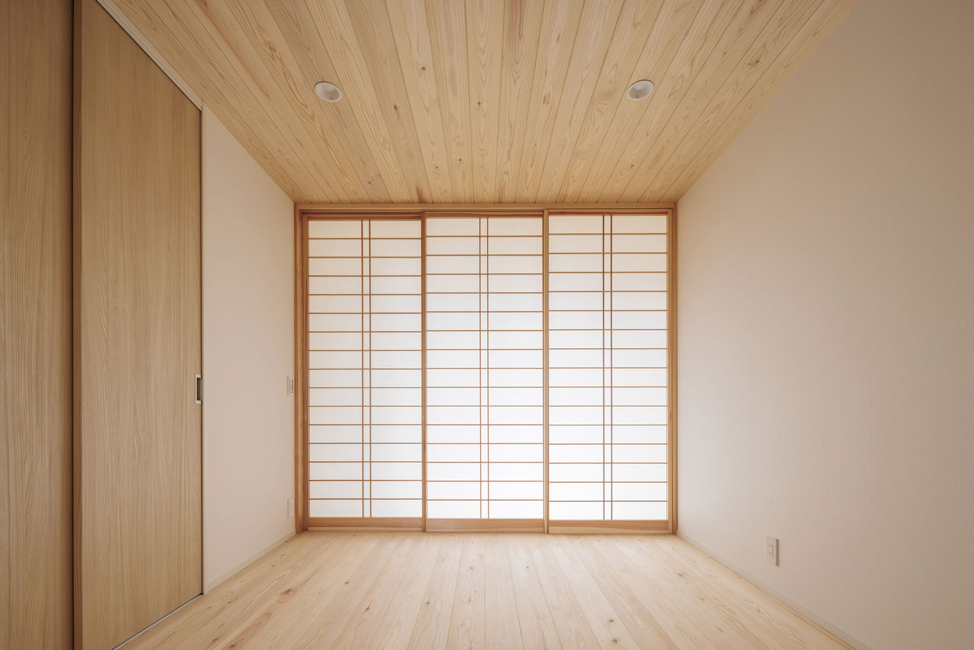 フジコーポレーション 木視率で描いた「和」の美しさ。愛犬と共に寛ぎを愉しむ平屋の建築実例画像5