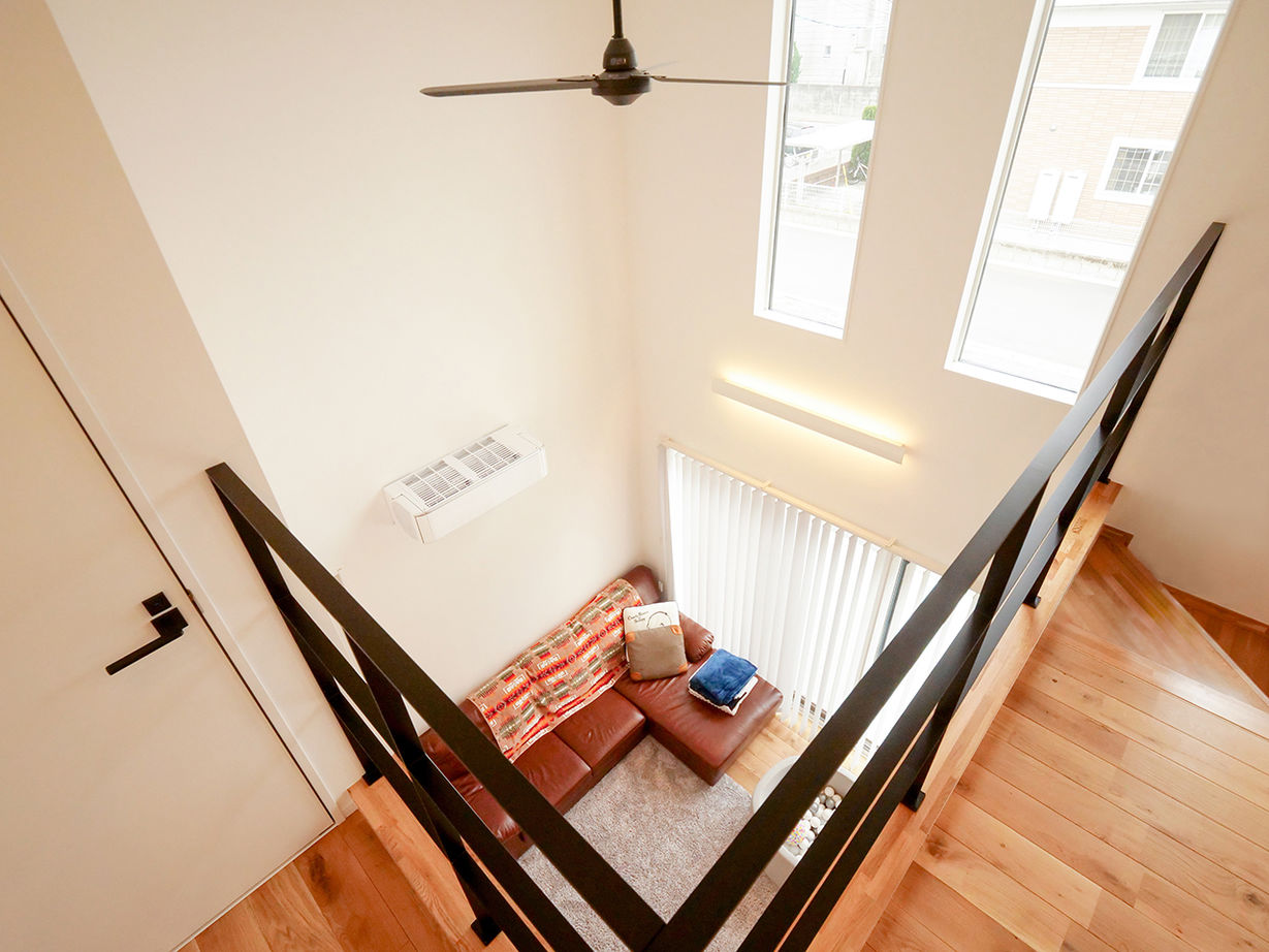 Lib Work 【2000万円台前半／ウッドデッキ/36坪】風が心地よい季節には、窓を開け放ってデッキでBBQのできる家の建築実例画像3