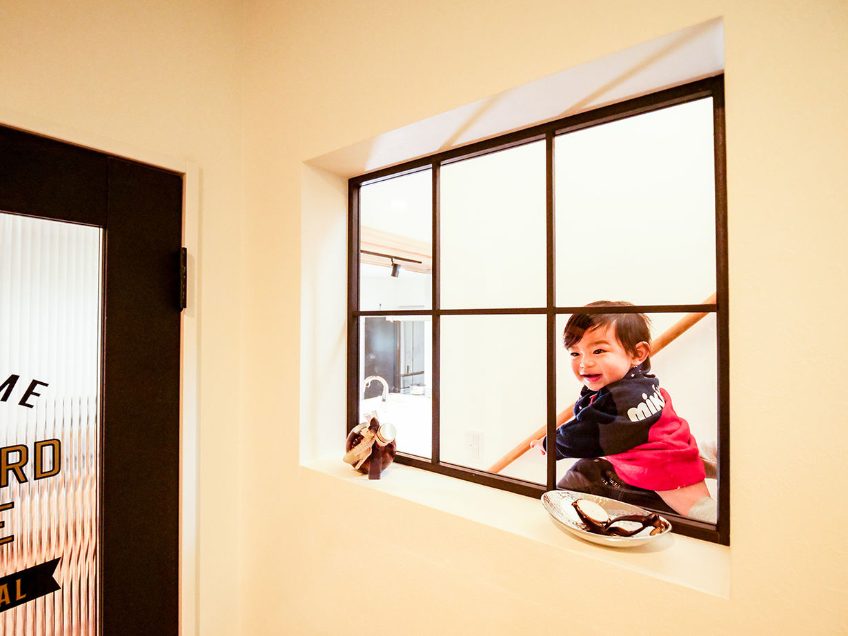 Lib Work 【2000万円台前半／ウッドデッキ/36坪】風が心地よい季節には、窓を開け放ってデッキでBBQのできる家の建築実例画像5