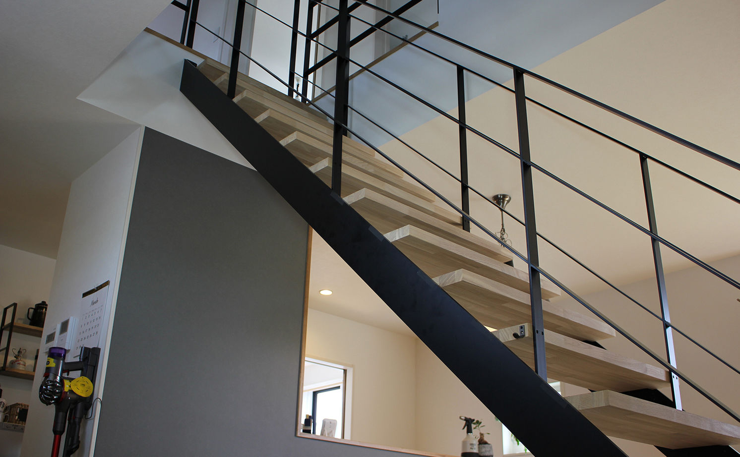 Lib Work 【熊本/吹き抜け/収納充実/間取り図あり】必要なものだけを選んで建てたシンプルだけど豊かな暮らしの建築実例画像6