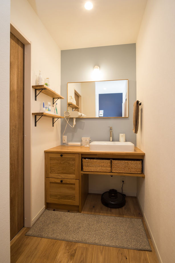 Lib Work 【2000万円台前半／北欧風平屋/自然素材/２LDK/間取り図あり】収納充実で、家の中はいつもスッキリの建築実例画像6