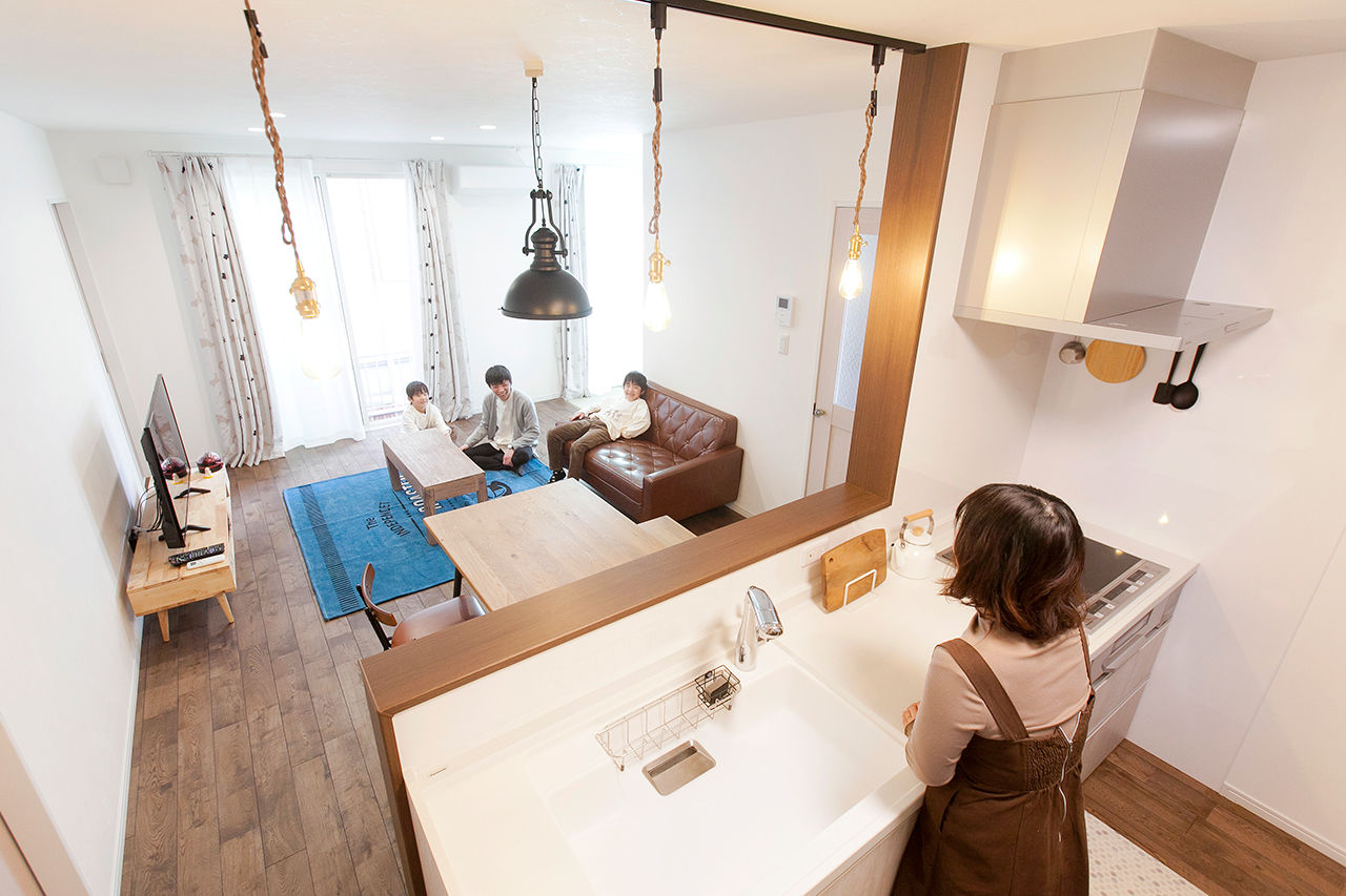 Lib Work 【1000万円台後半／平屋/子ども2人】デザインウォールや照明など、すべてに『好き』を盛り込んだ可愛い平屋の建築実例画像3