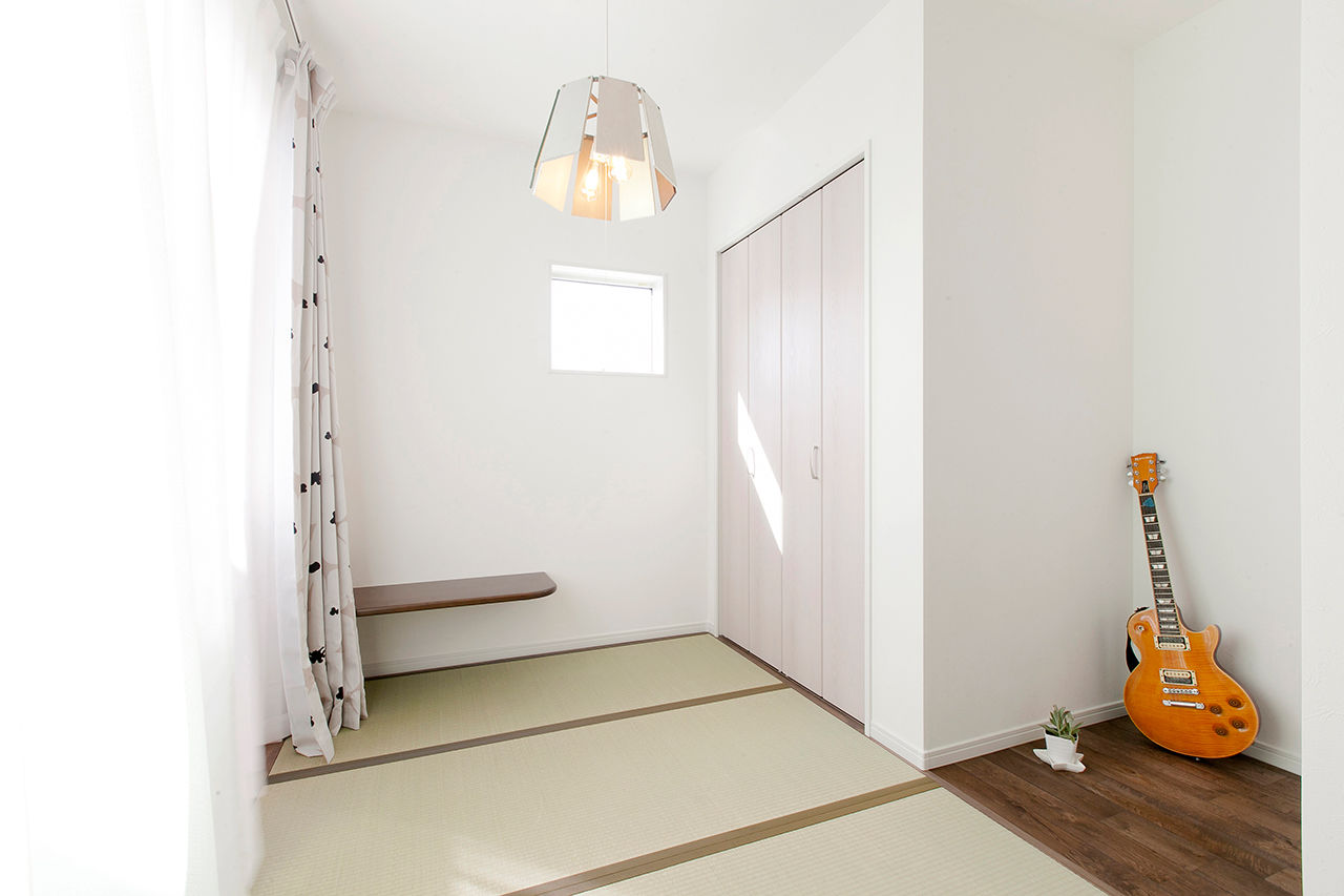 Lib Work 【1000万円台後半／平屋/子ども2人】デザインウォールや照明など、すべてに『好き』を盛り込んだ可愛い平屋の建築実例画像5