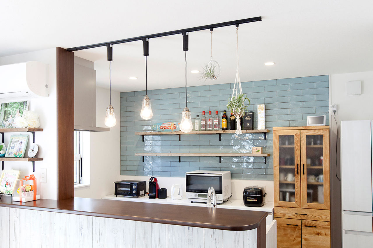 Lib Work 【2000万円台後半/カリフォルニアスタイル/子ども2人/熊本】極力壁をなくした開放感あるリビングのある家の建築実例画像4