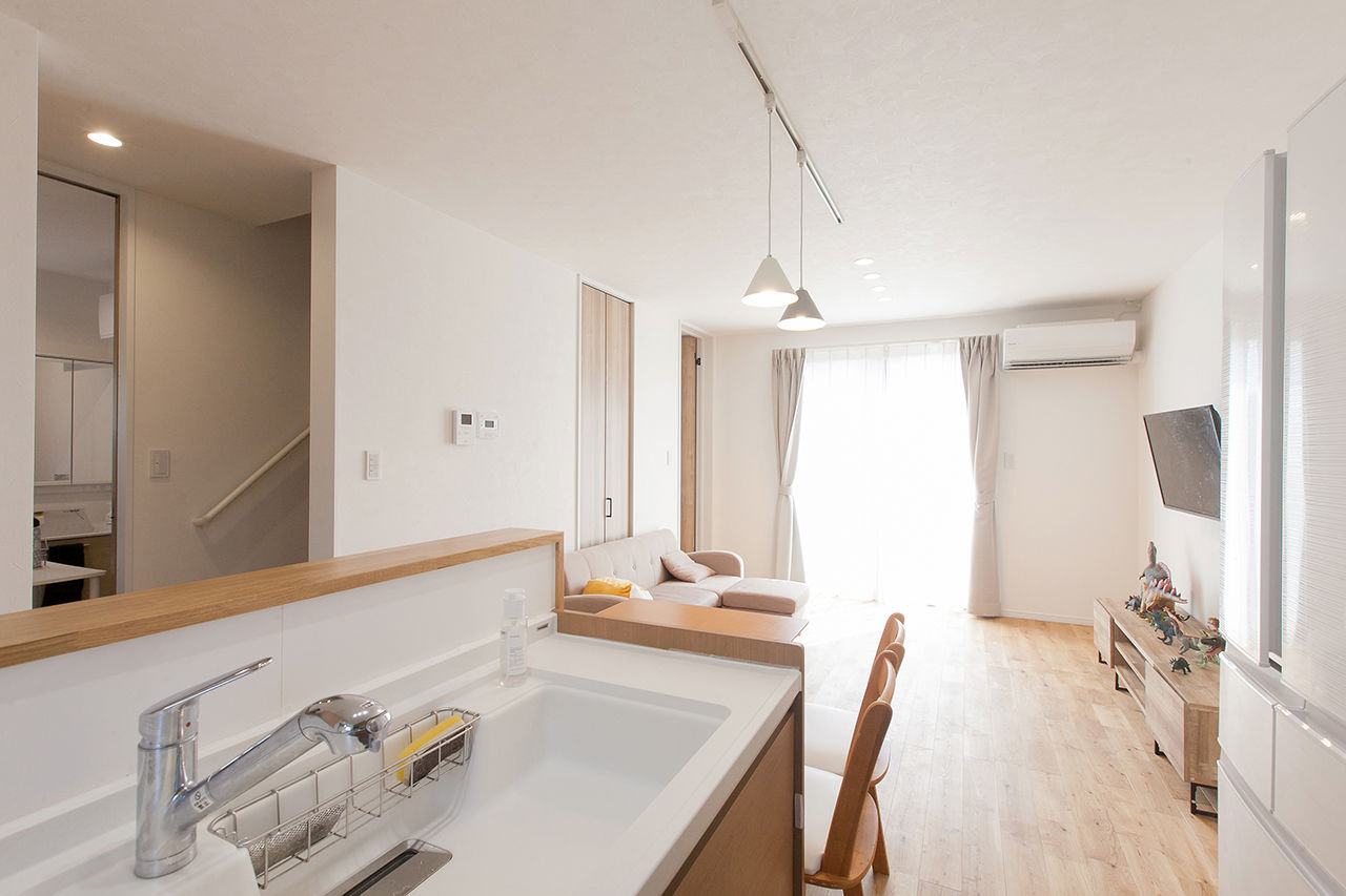 Lib Work 【1000万円台後半/27.5坪/熊本/子ども1人】子育て真っただ中の共働き世帯に嬉しい、1階完結型の家の建築実例画像2