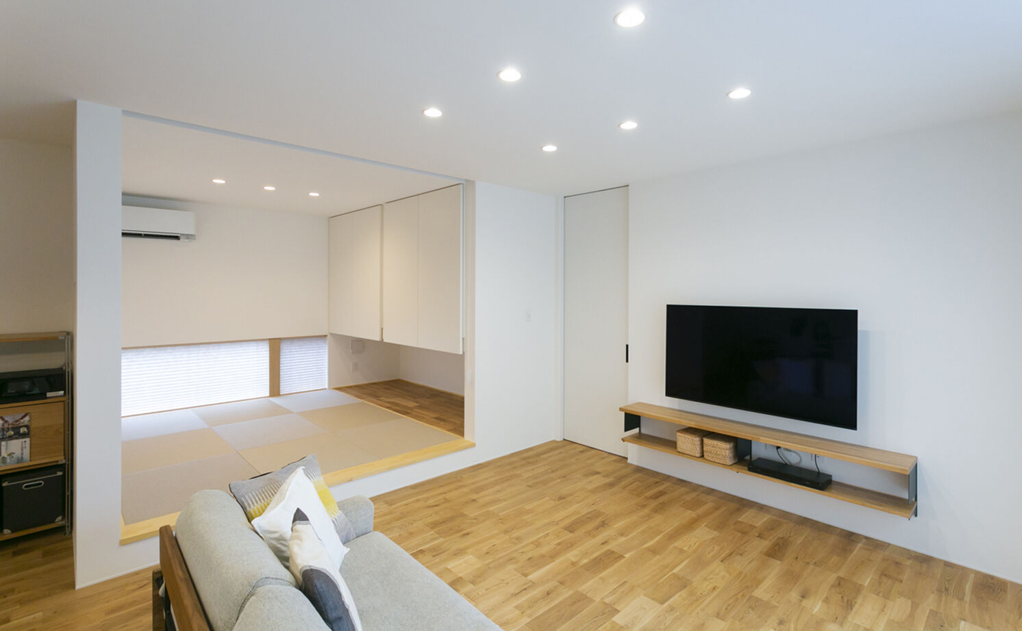 Lib Work 【平屋・3LDK・間取り図・パントリー】効率的な動線を追求し、毎日の暮らしやすさと細部まで「好き」を実現の建築実例画像7