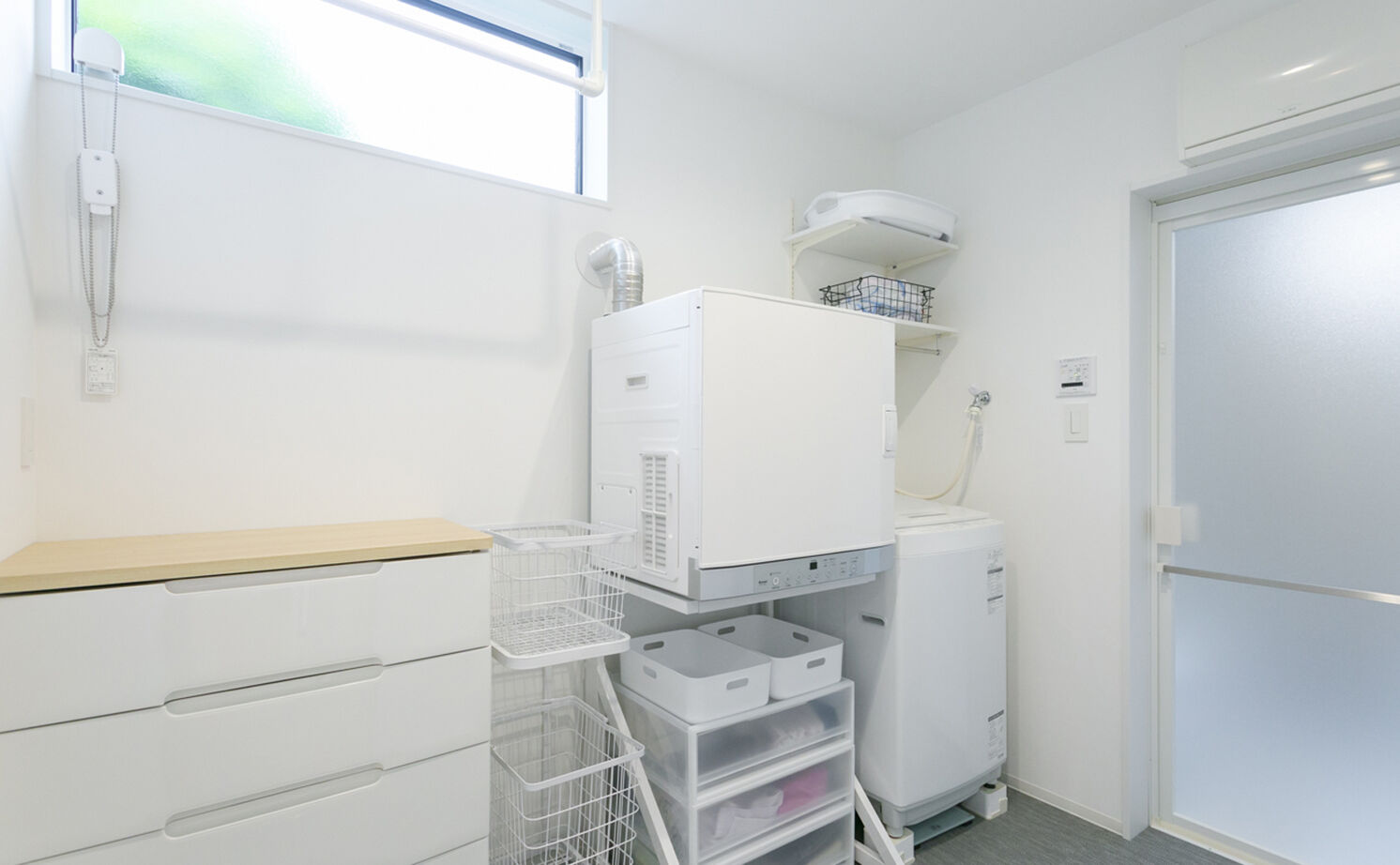 Lib Work 【平屋・3LDK・間取り図・パントリー】効率的な動線を追求し、毎日の暮らしやすさと細部まで「好き」を実現の建築実例画像12