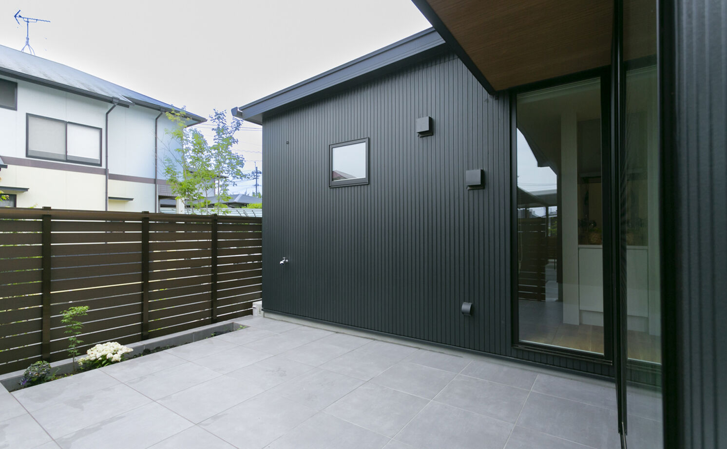 Lib Work 【平屋・3LDK・間取り図・パントリー】効率的な動線を追求し、毎日の暮らしやすさと細部まで「好き」を実現の建築実例画像19