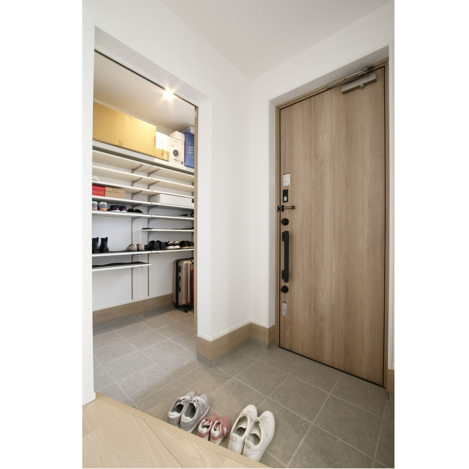 Lib Work 【2000万円台前半・平屋・2LDK・間取り図あり】開放感と統一感を大切に。好きな間取りを実現した平屋の建築実例画像6