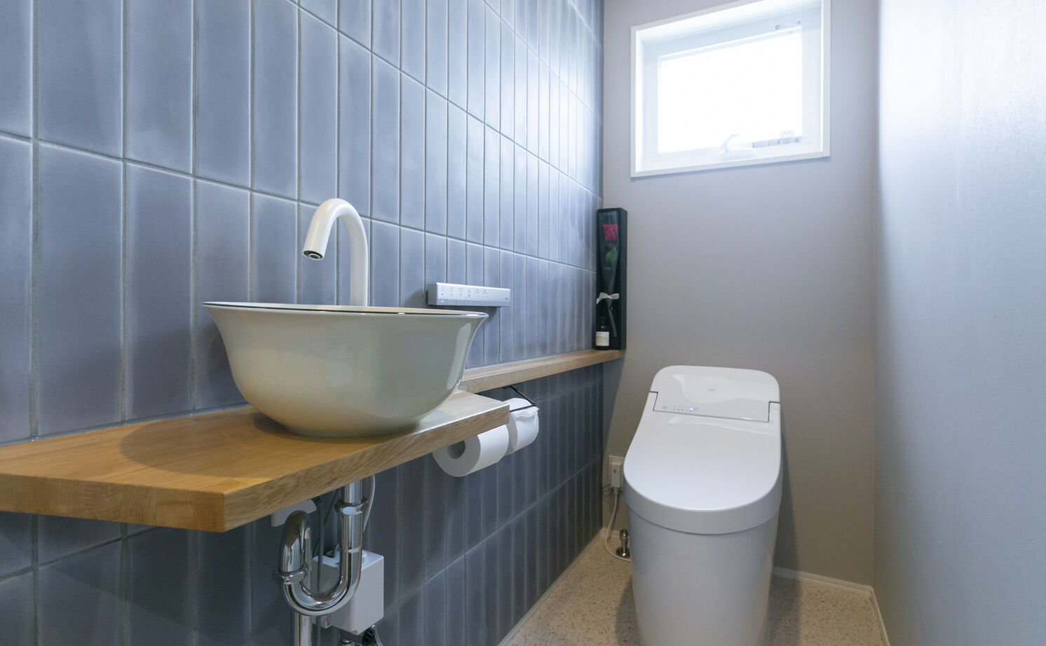 Lib Work 【平屋・3LDK・間取り図・オリジナルキッチン】家事がラクな動線を実現。やわらかなカフェ風の平屋の建築実例画像16