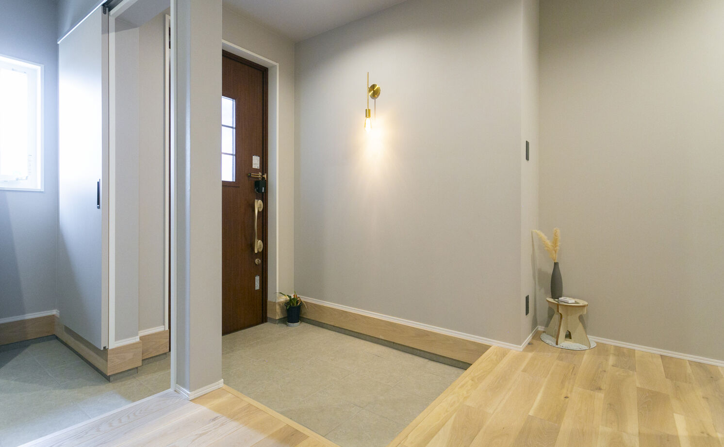 Lib Work 【平屋・3LDK・間取り図・オリジナルキッチン】家事がラクな動線を実現。やわらかなカフェ風の平屋の建築実例画像19