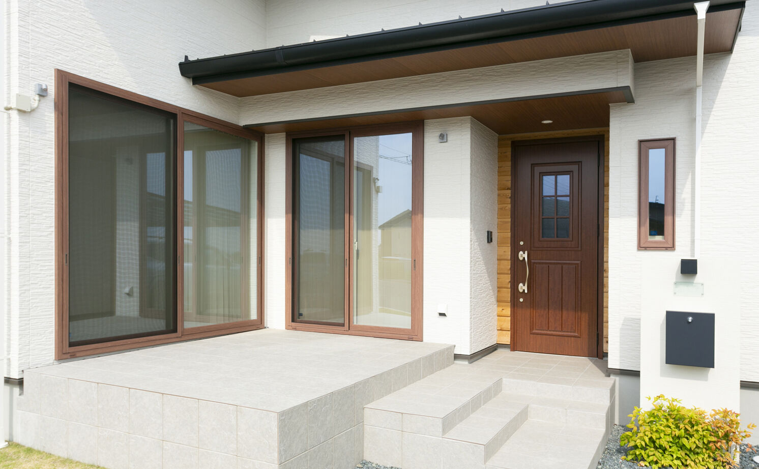 Lib Work 【平屋・3LDK・間取り図・オリジナルキッチン】家事がラクな動線を実現。やわらかなカフェ風の平屋の建築実例画像20