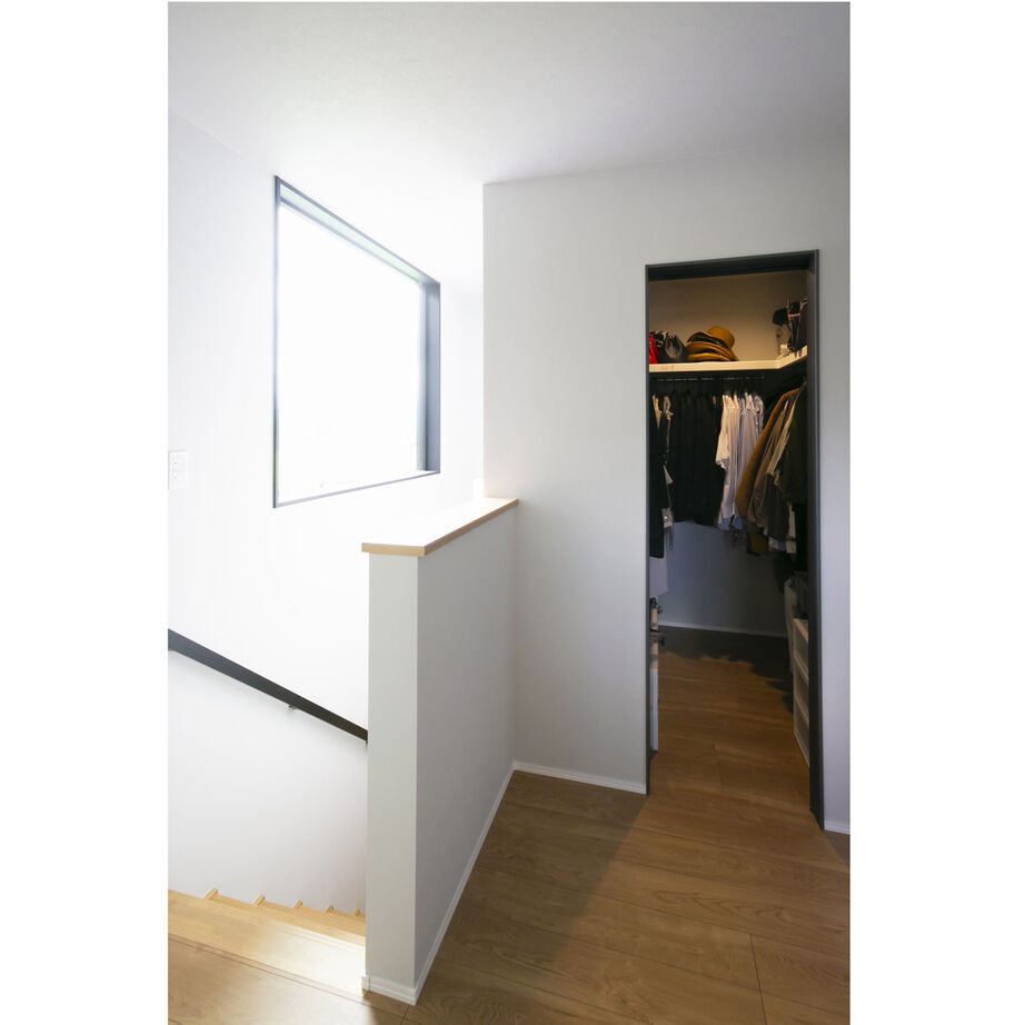 Lib Work 【2000万円台/30坪台/4LDK/間取り図あり】洗練されたデザイン、かつ家事がラクな「ホテルライクな家」の建築実例画像10