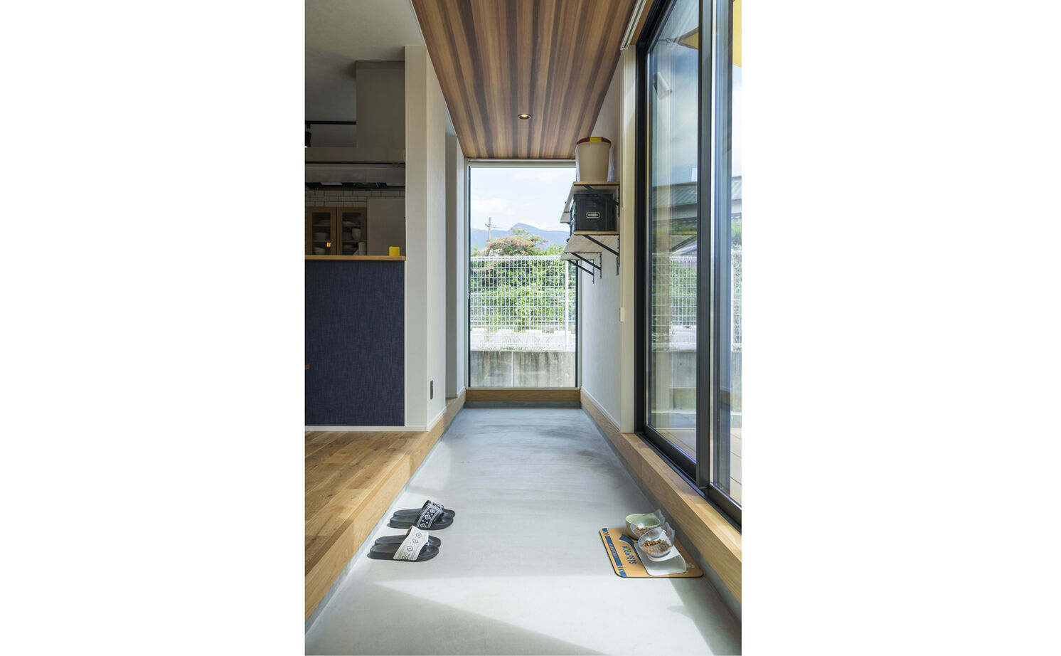 Lib Work 【2000万円台前半／カフェ風／土間】開放的なLDK、中2階、小屋裏スペース…。理想を叶えるアイデア満載の家の建築実例画像5