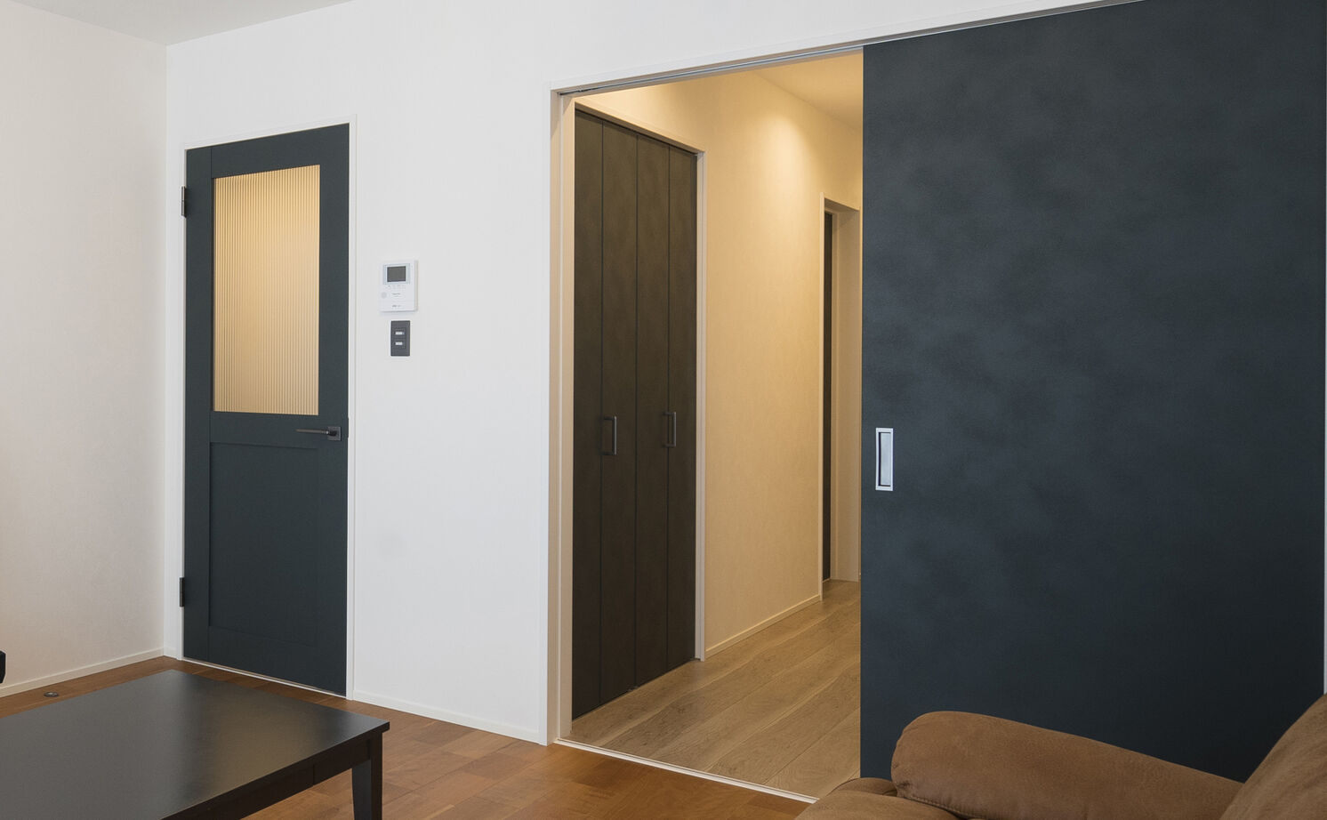 Lib Work 【1000万円台後半／平屋／回遊動線】ヤシの木やサボテンがのびのび育つ。ドライガーデンを望む心地良い平屋の建築実例画像11