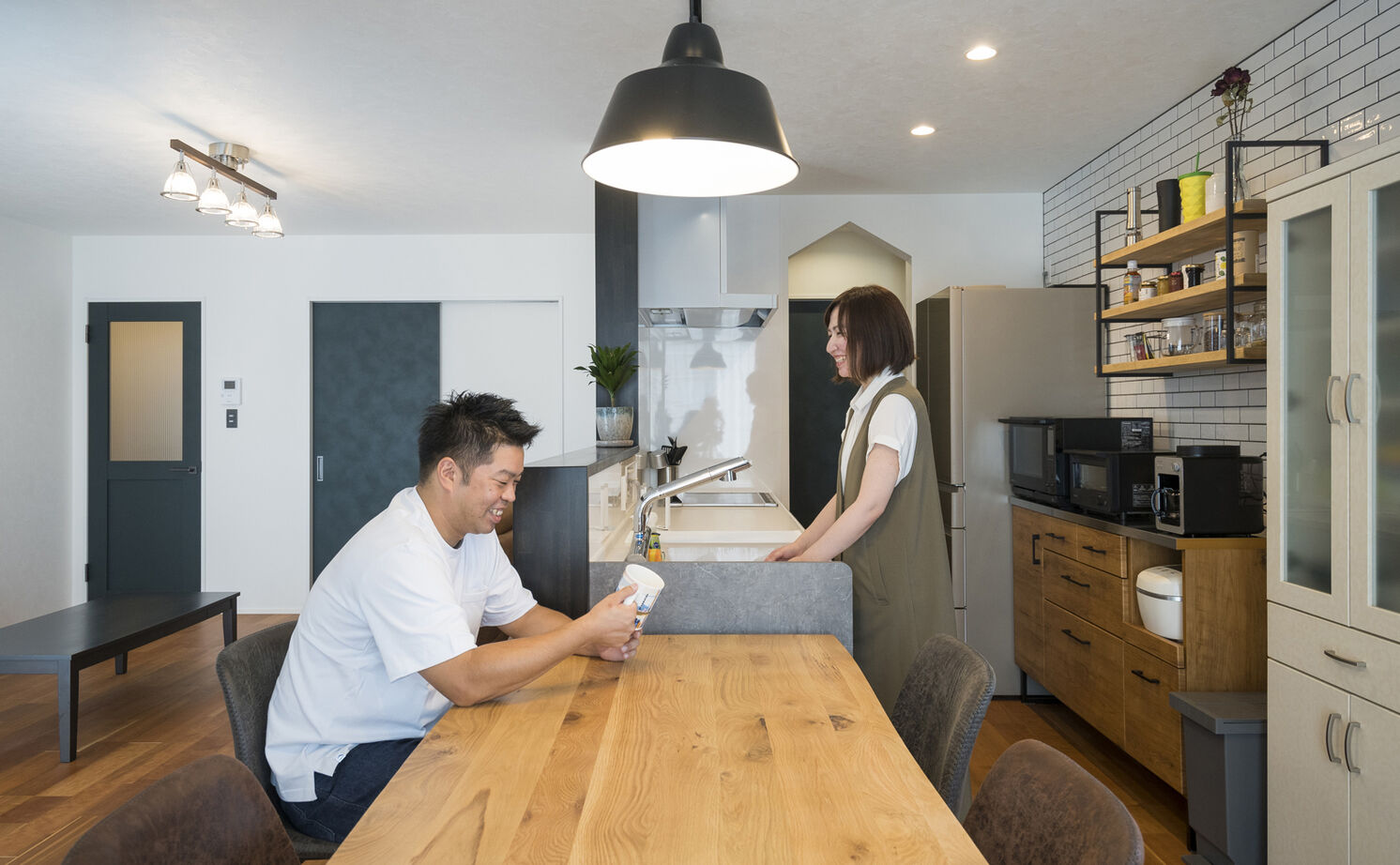 Lib Work 【1000万円台後半／平屋／回遊動線】ヤシの木やサボテンがのびのび育つ。ドライガーデンを望む心地良い平屋の建築実例画像12