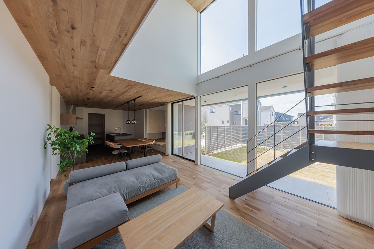 Kibaco 【吹き抜け／セカンドリビング／37坪】2つのリビングでくつろげる、リラックス感満点の家の建築実例画像6