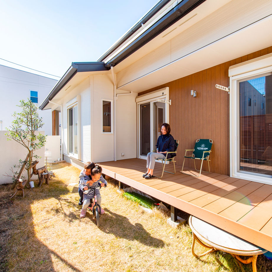 ネクストイノベーション 【愛知県/2600万円台/40坪台/吹抜けLDK/長期優良住宅/間取り有】夏はウッドデッキがオシャレなビアガーデンの建築実例画像3