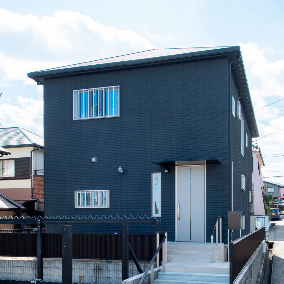 ネクストイノベーション 【スキップフロア/オシャレ/長期優良住宅/40坪台】細長い家の上手な間取り。断熱性の高さを実感の建築実例画像2