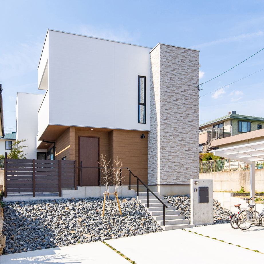 ネクストイノベーション 【30坪台/ナチュラルモダン】デザインと間取りにこだわり。ワイワイ楽しめるアイランドキッチンのある家の建築実例画像2