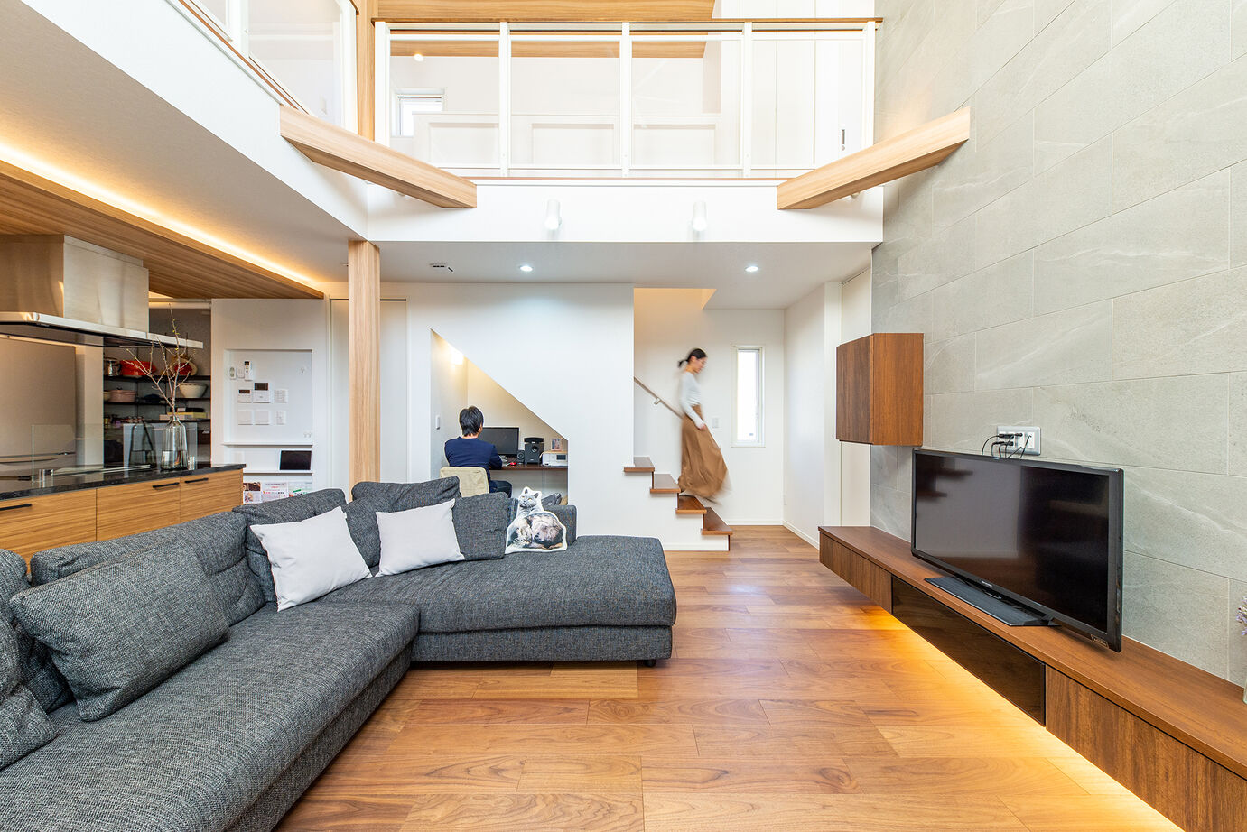 ネクストイノベーション 【30坪台/ナチュラルモダン】デザインと間取りにこだわり。ワイワイ楽しめるアイランドキッチンのある家の建築実例画像3