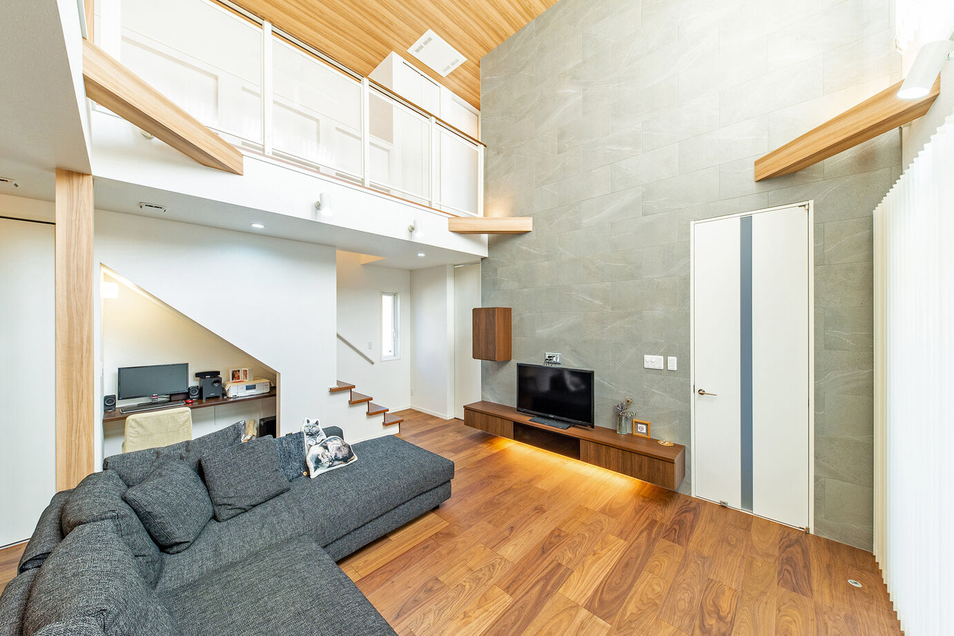 ネクストイノベーション 【30坪台/ナチュラルモダン】デザインと間取りにこだわり。ワイワイ楽しめるアイランドキッチンのある家の建築実例画像7