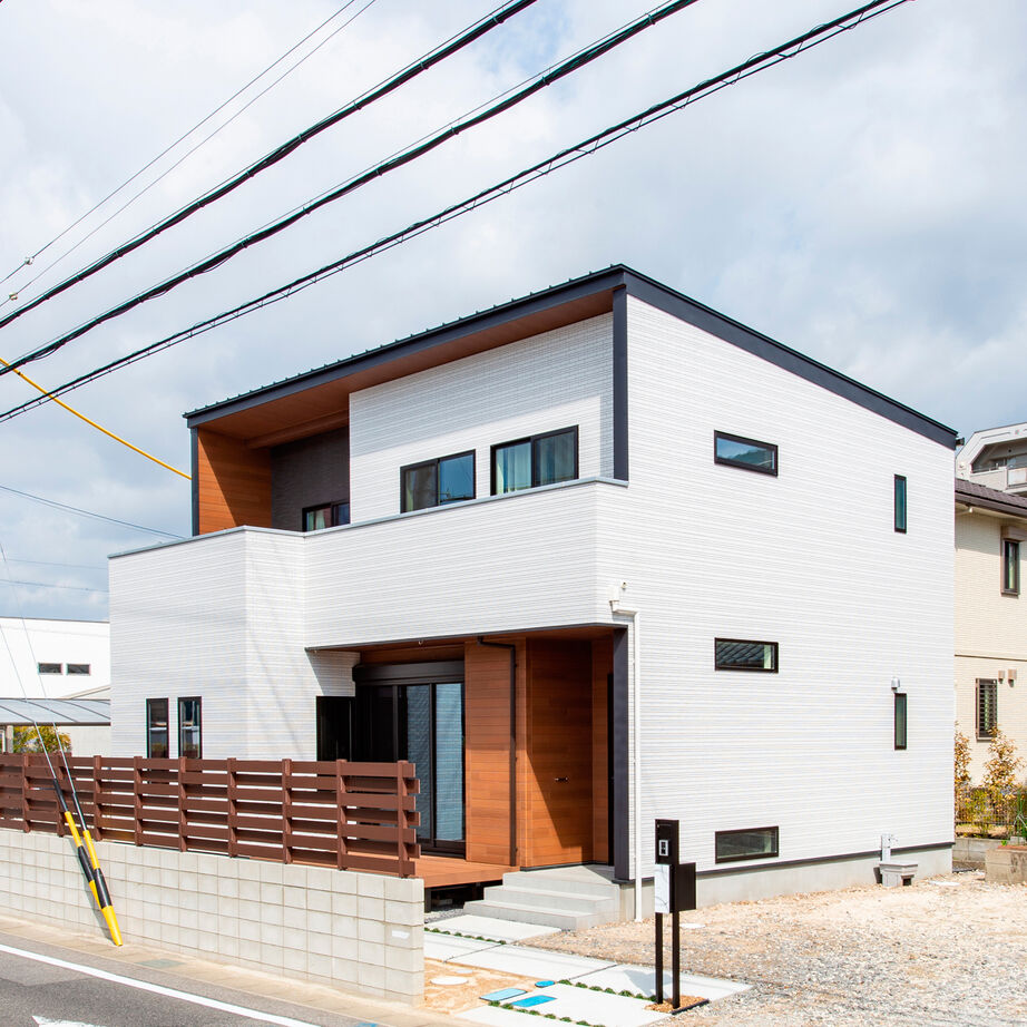 ネクストイノベーション 【愛知県/2000万円台/フレンチテイスト/40坪台】ヘリンボーンや黒枠窓、色使いもオシャレ なモダンハウスの建築実例画像9