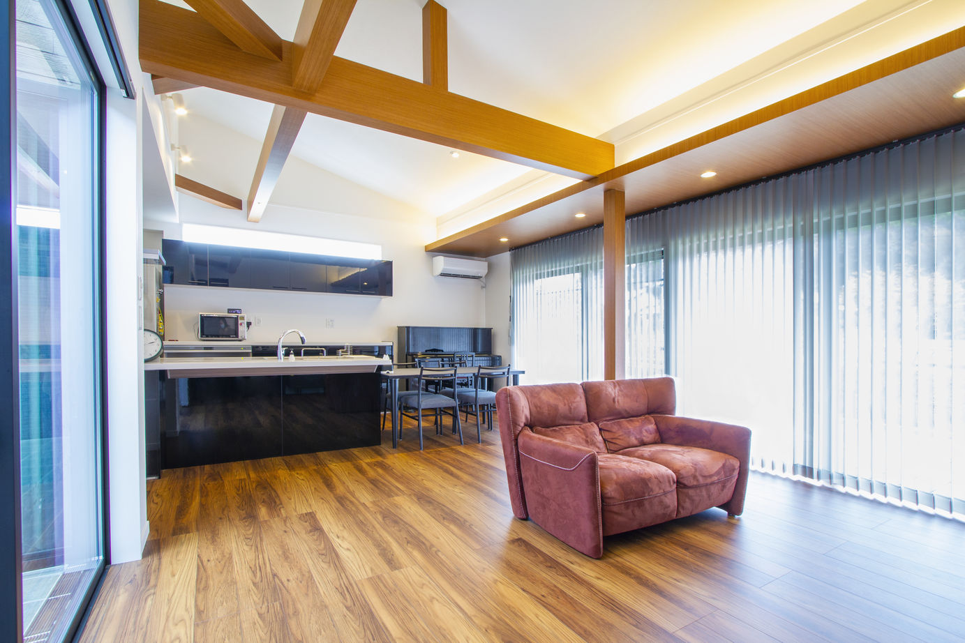 ネクストイノベーション 【愛知県/2000万円台/30坪台/平屋/間取り掲載中】中庭×家事ラクプランで、明るく暮らしやすい住まいの建築実例画像2