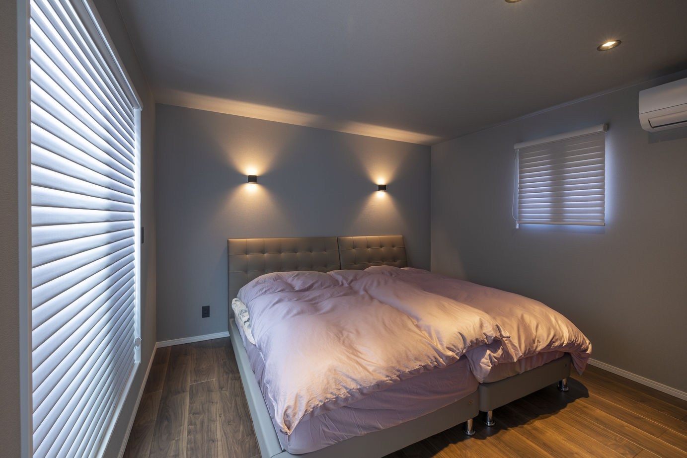 ネクストイノベーション 【愛知県/4000万円以上/50坪台/二世帯住宅/間取り掲載中】アイアンの門扉とその先に広がる中庭。想いを形にの建築実例画像6