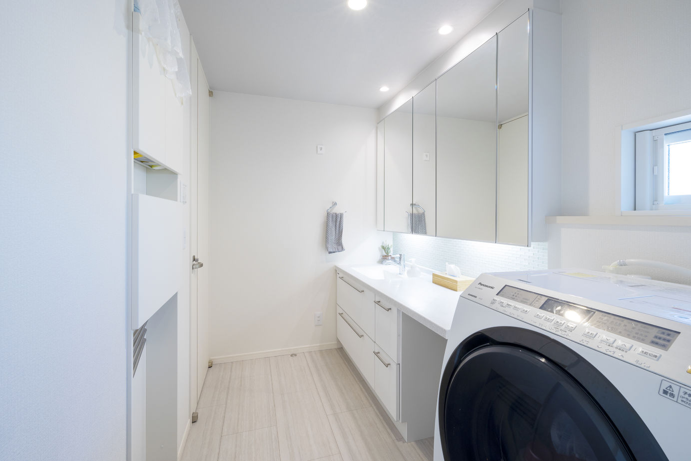 ネクストイノベーション 【東京都/二世帯住宅/50坪台】思いやりとこだわりあふれる二世帯住宅。プライバシーと開放感を両立した設計の建築実例画像6