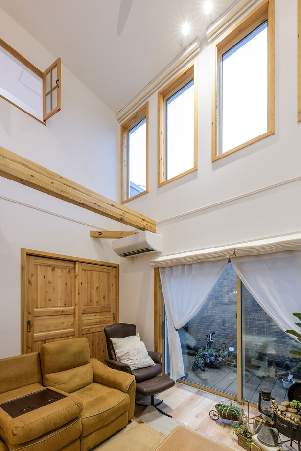 ネクストイノベーション 【2000万円台/30坪台】特別な毎日を楽しむ。パイン材の温もりに包まれたナチュラルカントリーの住まいの建築実例画像5