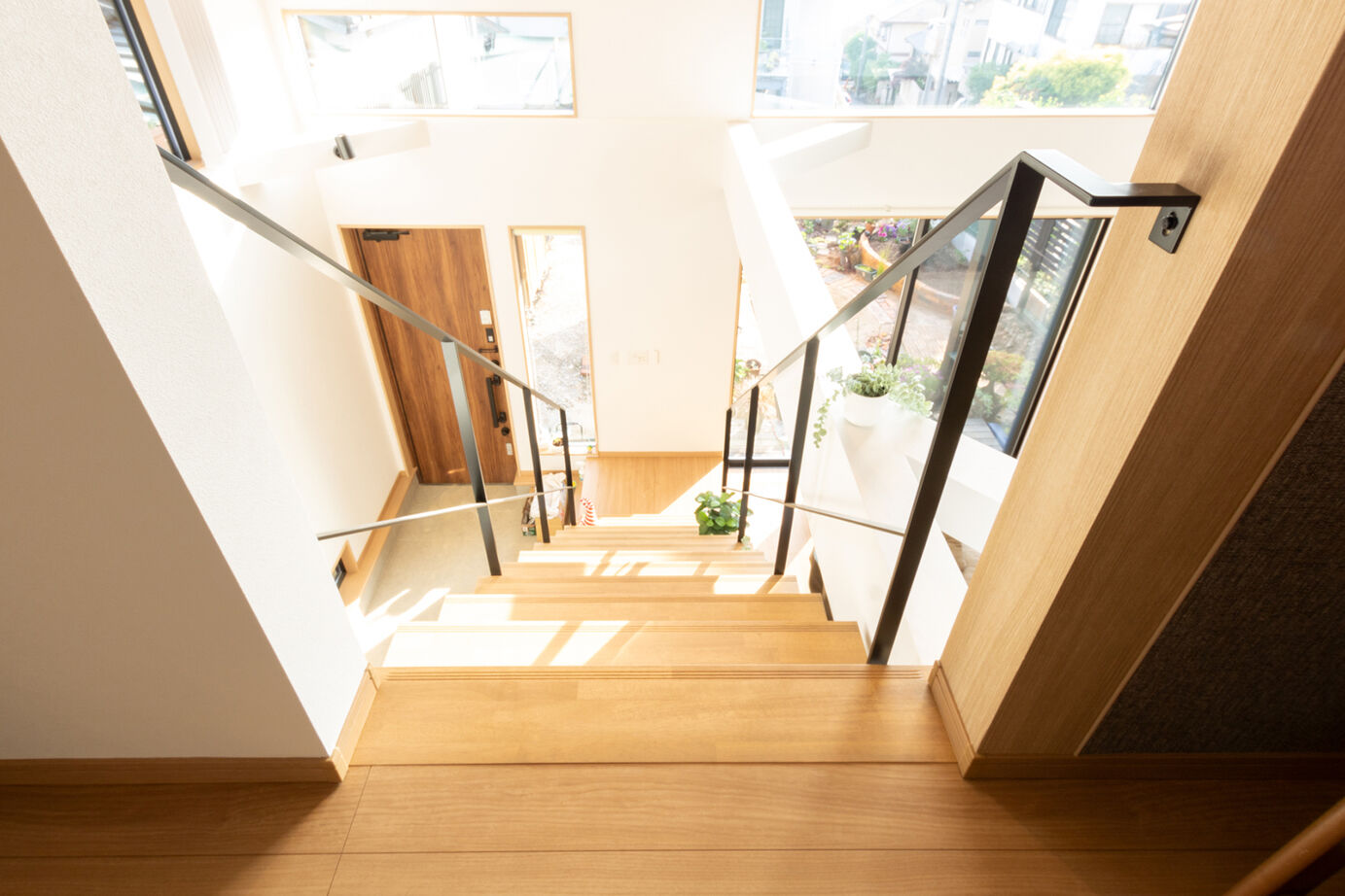 ネクストイノベーション 【2000万円台/20坪台】広い土間スペースと大きな吹抜けが心地よい、夫婦2人の理想の1LDKの建築実例画像6