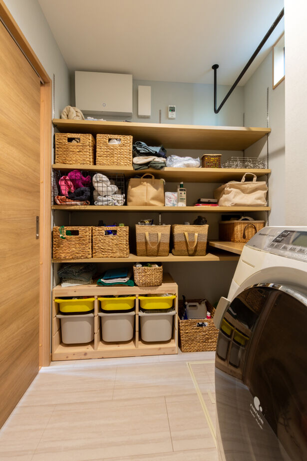 ネクストイノベーション 【2000万円台/20坪台】広い土間スペースと大きな吹抜けが心地よい、夫婦2人の理想の1LDKの建築実例画像8