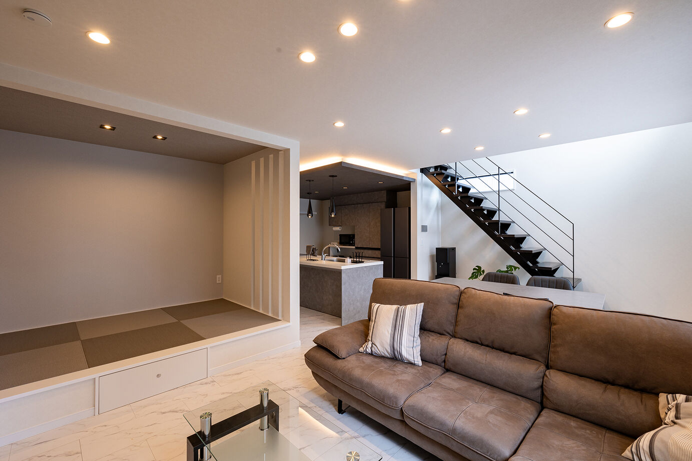 ネクストイノベーション 【2000万円台/30坪台】和のやすらぎとモダンな美しさをまとった住まいの建築実例画像3