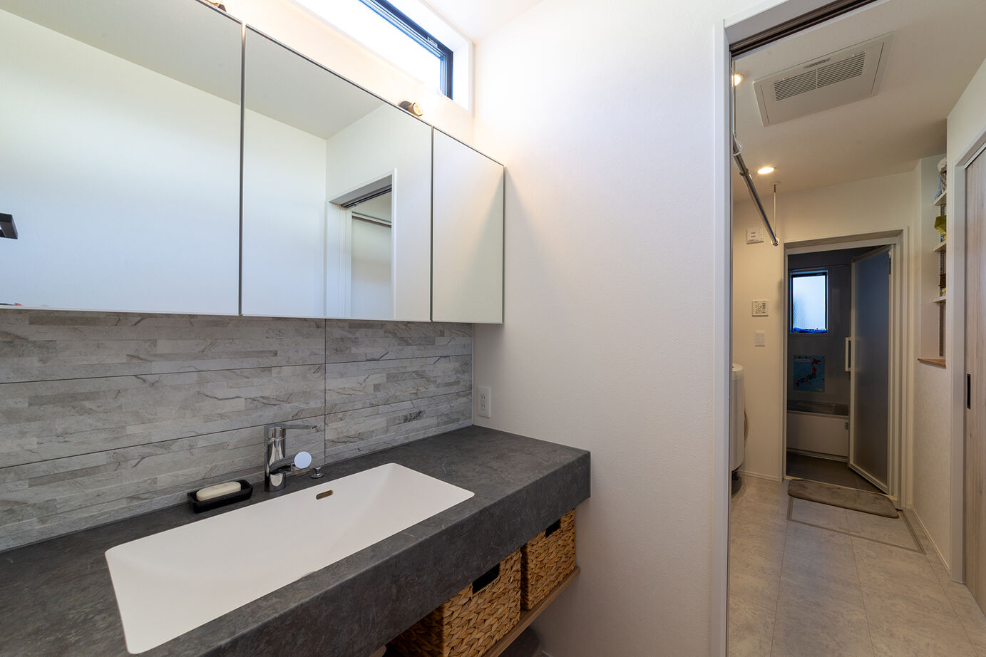 ネクストイノベーション 【3000万円台/30坪台】吹き抜けと快適動線で家族をつなぐ。一台のエアコンで家中が心地よいの建築実例画像8