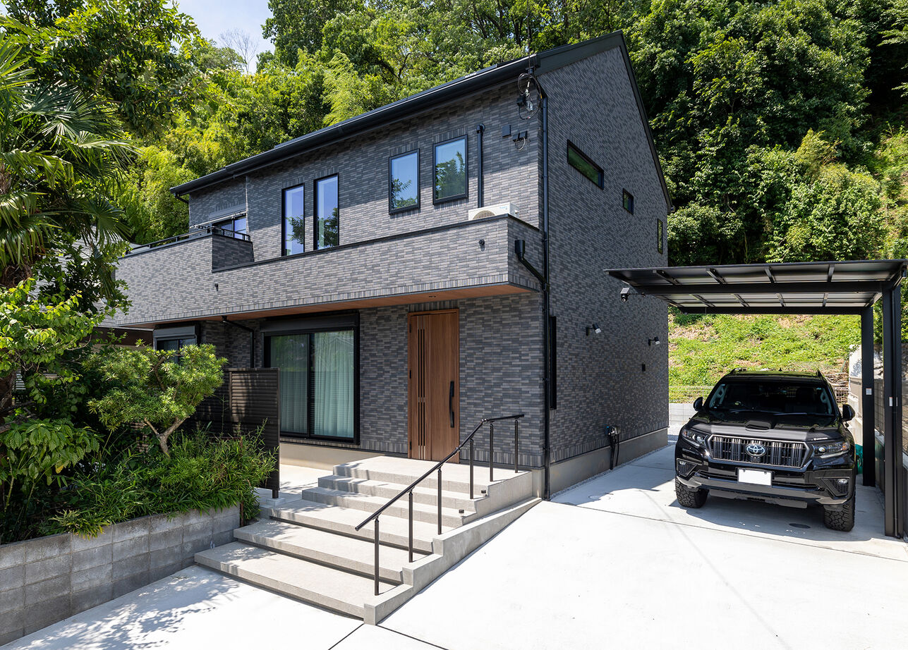 ネクストイノベーション 【3000万円台/30坪台】共働き家族を支える、家事ラク動線と大収納を備えた暮らしやすい住まいの建築実例画像1