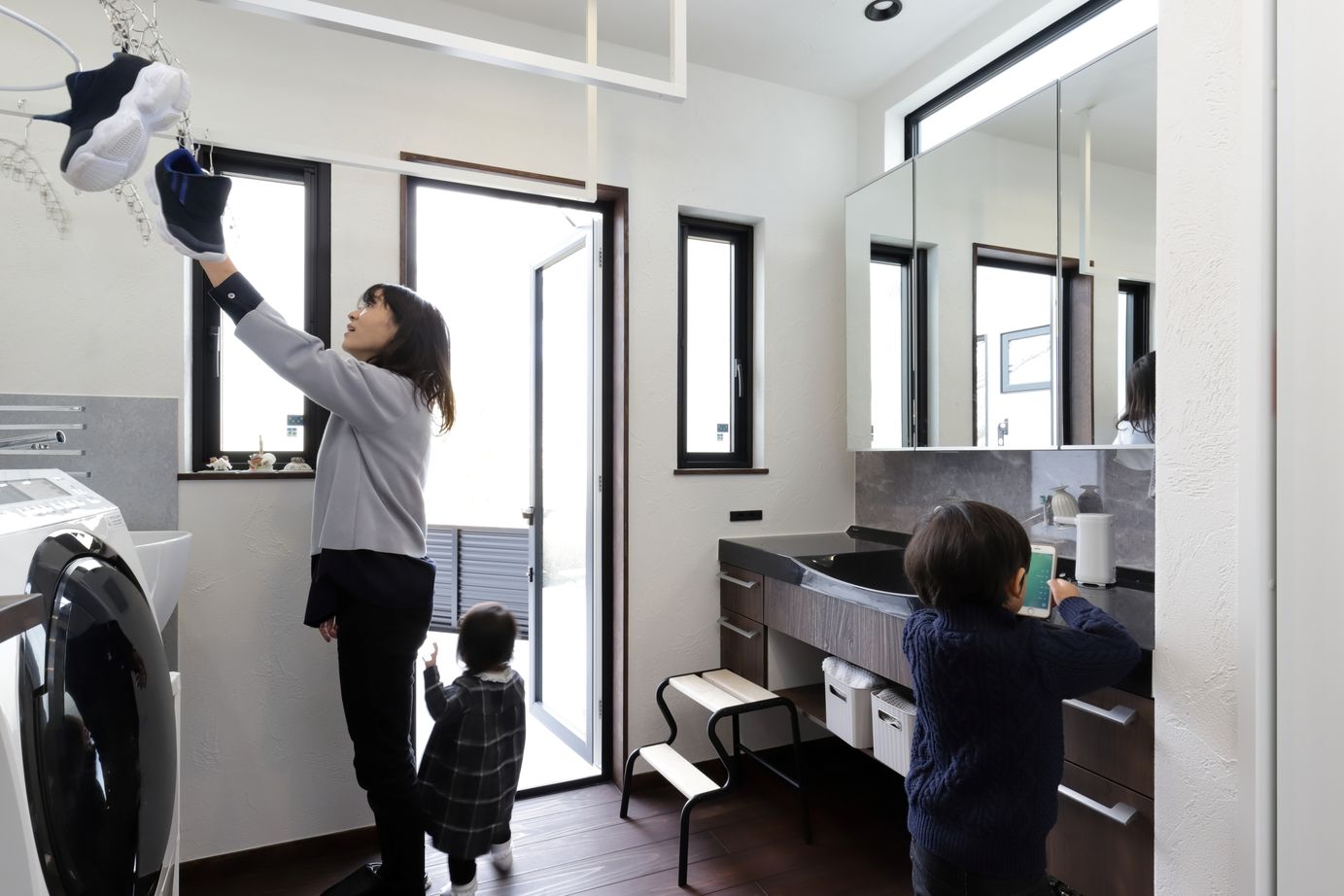 SOLE LIVING（相模原・町田・八王子） 【東京都｜平屋｜子ども3人】自由なプランですべて実現！家事ラク動線で育む家族の時間を大切にする家の建築実例画像9