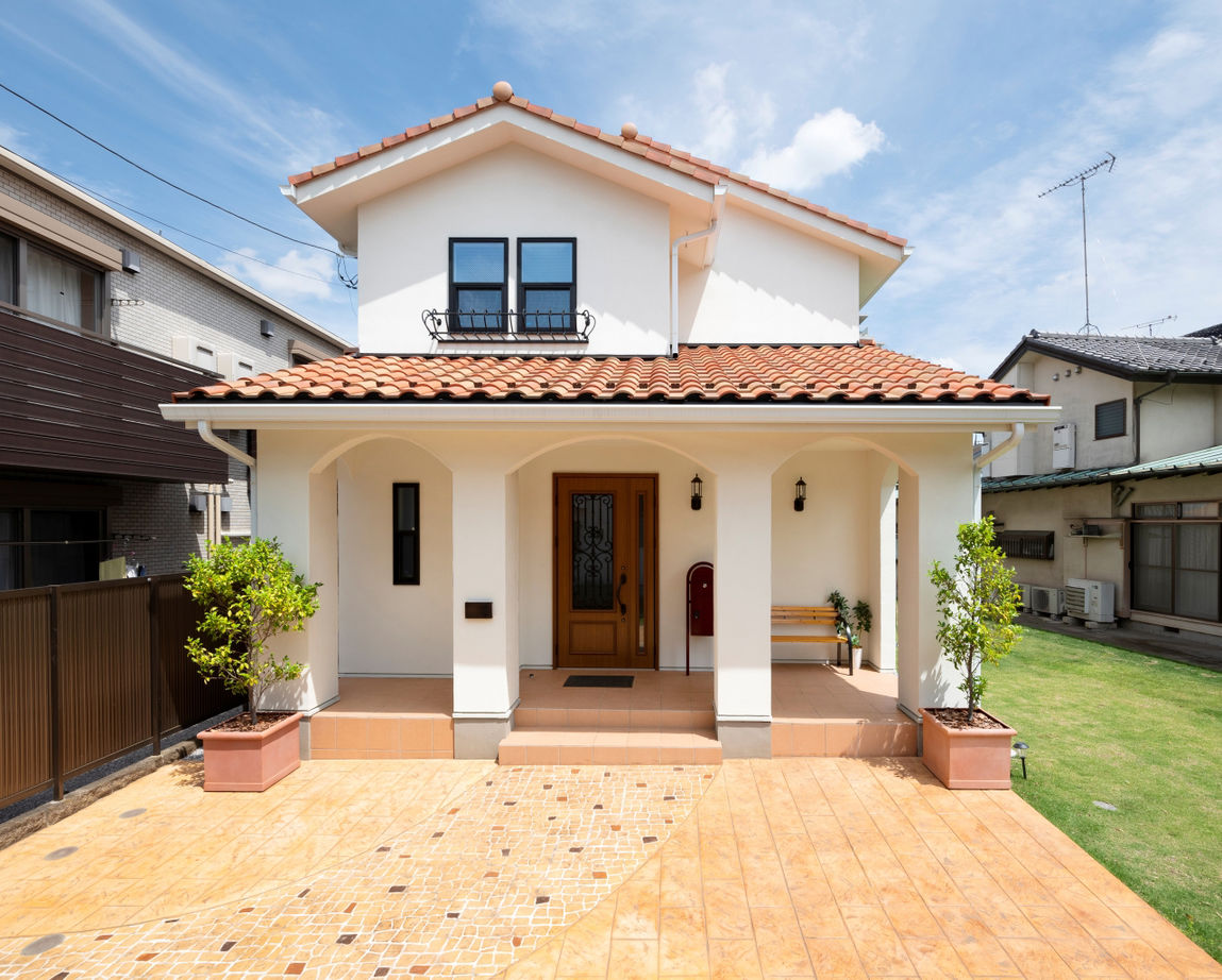 SOLE LIVING（相模原・町田・八王子） 【神奈川県｜夫婦2人】自由度の高いプランと提案＋柔軟な対応力で叶えたスパニッシュヴィラハウスの建築実例画像2