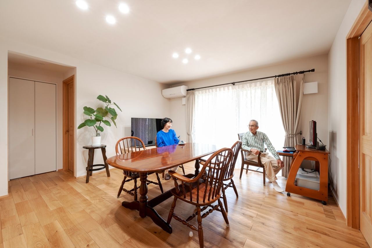 SOLE LIVING（相模原・町田・八王子） 【神奈川県｜子ども3人｜サンルーム】設計されたプランに納得。木の香り漂う自然素材の二世帯住宅の建築実例画像7