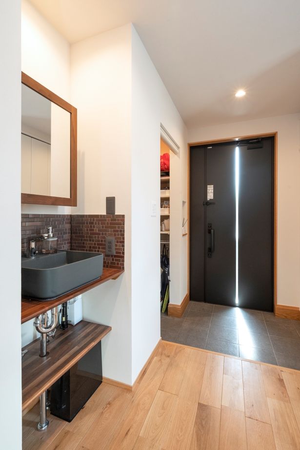 SOLE LIVING（相模原・町田・八王子） 【神奈川県｜子ども3人｜サンルーム】設計されたプランに納得。木の香り漂う自然素材の二世帯住宅の建築実例画像10